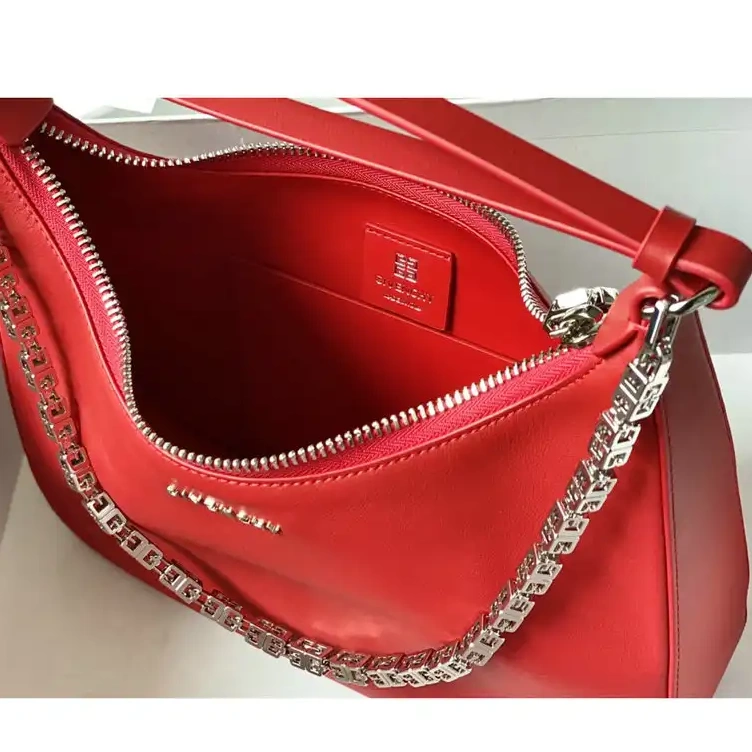 2206RF0004 Givenchy Bag 0711